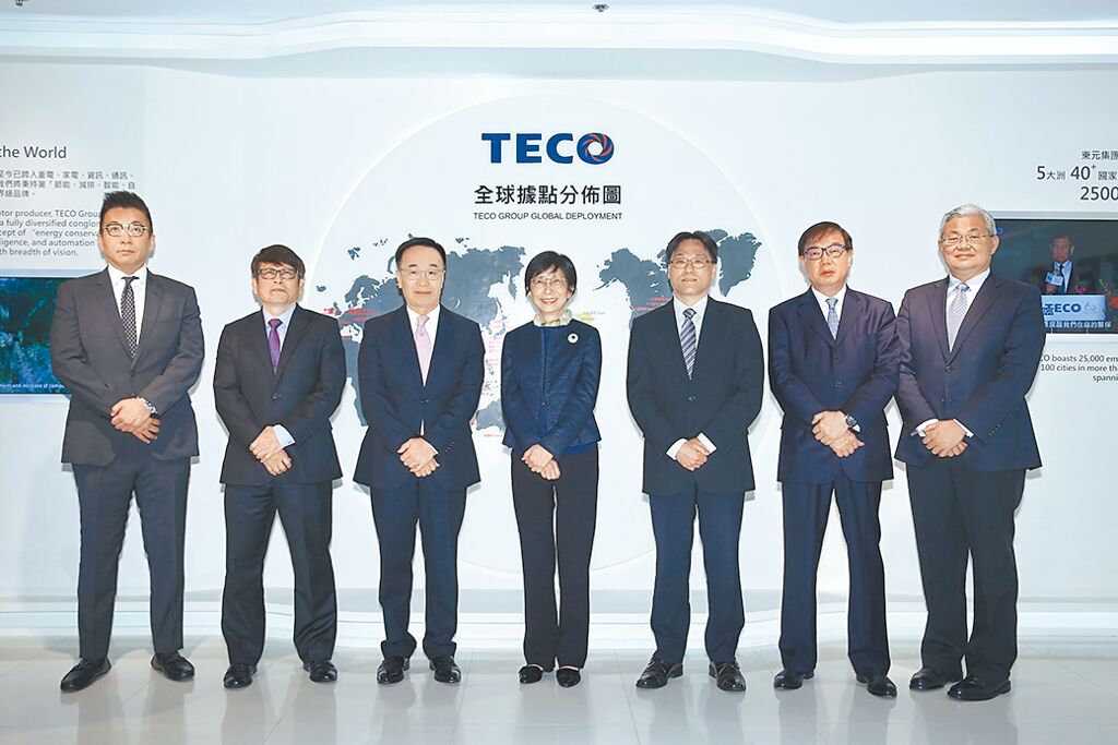 東元電機(jī)在財(cái)務(wù)、經(jīng)營(yíng)團(tuán)隊(duì)，良好的投資人關(guān)係以及企業(yè)社會(huì)責(zé)任的舉措等各方面皆有杰出成果，而榮獲肯定。圖／業(yè)者提供